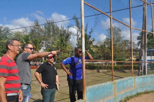 Visita a uno de los terrenos de juego en la ciudad de Camagûey (Foto: ANG/Félix Anazco)