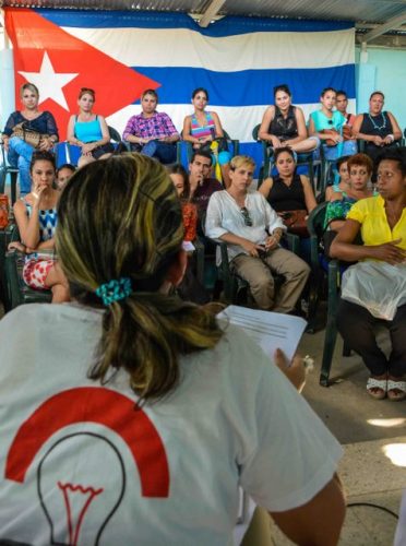 Participantes en el Encuentro del Club de Jóvenes Periodistas, realizado en la Casa de la Prensa (Foto: Yaciel de la Peña/ACN)