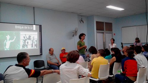 Coloquio sobre fotografía en la Facultad de Comunicación de la Universidad de La Habana (Foto: YAG)