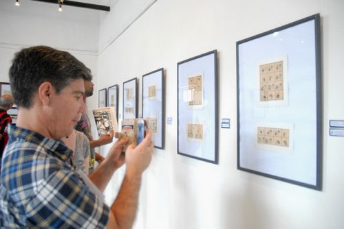 Se abrió una amplia muestra de la obra de Rafael Fornés, caricaturista cubano que dejara una vasta obra en el periódico Revolución y en la revista Signos, entre otros medios (Foto: Yoandry Avila Guerra)