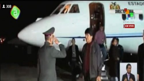 Regreso del presidente boliviano Evo Morales, por la ciudad de Cochabamba (Foto: Telesur TV)