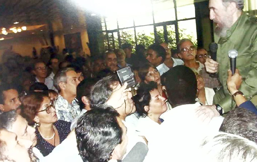 Fidel en Congreso UPEC