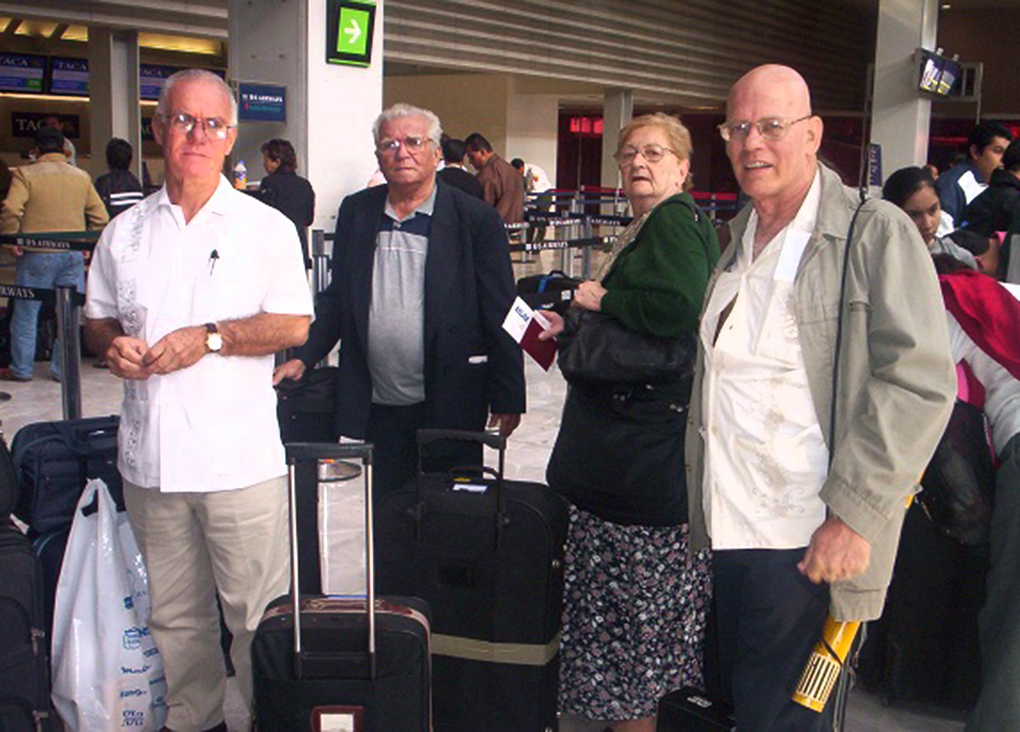 En el Aeropuerto de Ciudad de México Guillermo Cabrera (Guille)