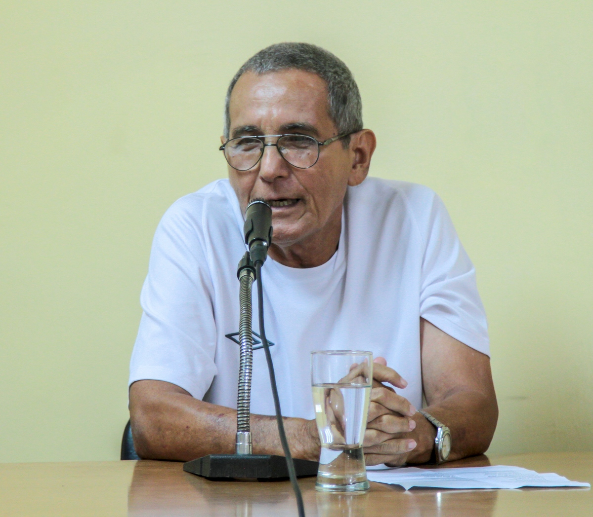 Roger Ricardo Luis narra la relación cariñosa entre Niño y el Guille