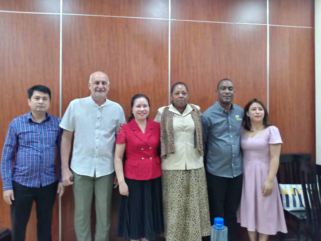 periodistas cubanos en Ninh Binh