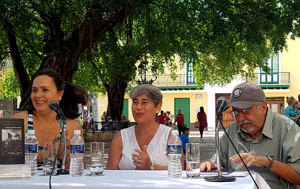 Este sábado fue presentado el libro Tribulaciones de España en América. Tres episodios de historia y ficción, de Zaida Capote Cruz