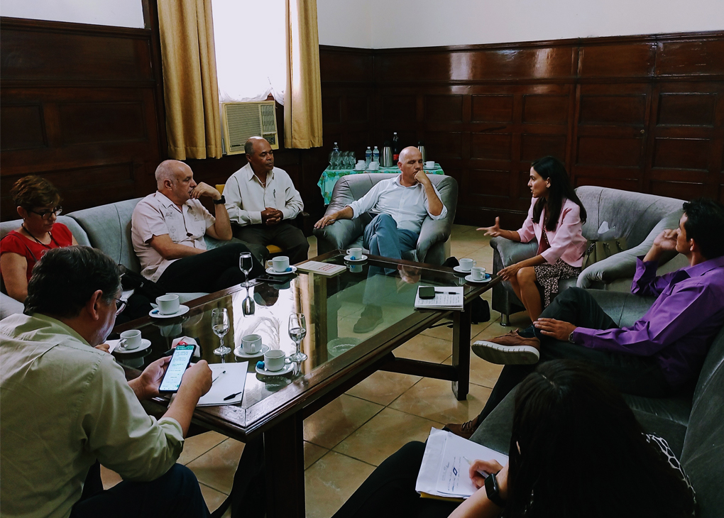 Visita la UPEC secretario general del Partido Comunista Portugués