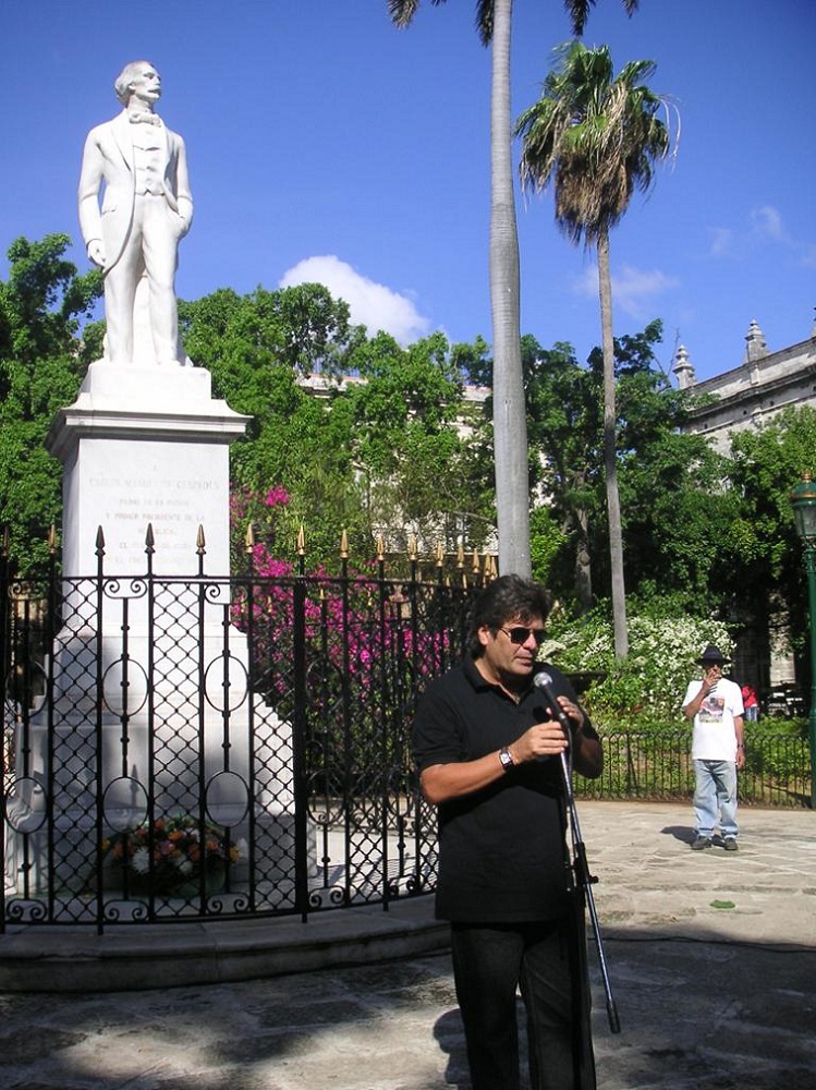 Rafael Acosta, autor de Los silencios quebrados de San Lorenzo
